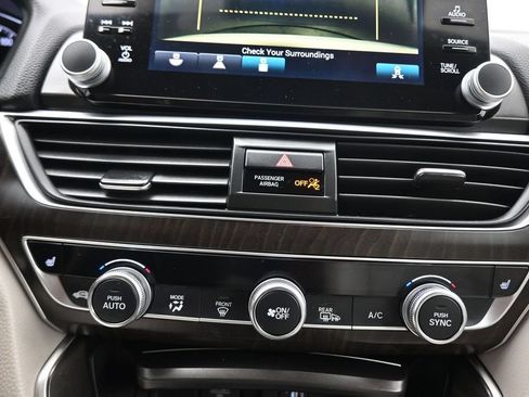 Used 2018 Honda Accord EX-L image 23