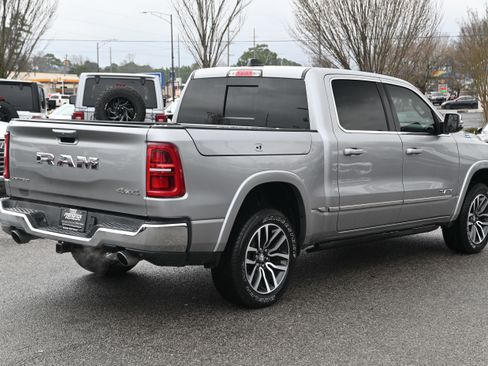 Used 2025 RAM 1500 Limited image 16