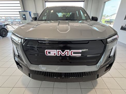 Used 2026 GMC Sierra EV Elevation w/ Premium Package AWD/4WD image 5