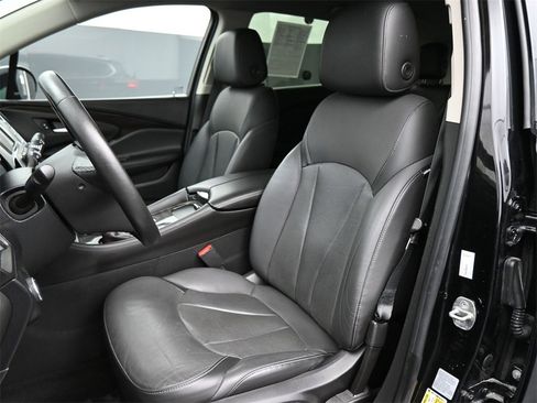Used 2019 Buick Envision Essence image 14