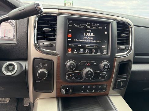 Used 2013 RAM 2500 Laramie w/ Convenience Group AWD/4WD image 14