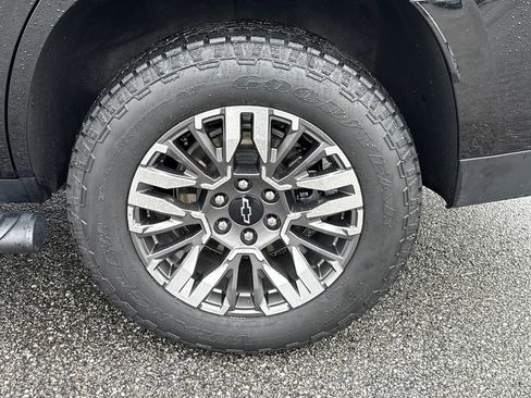 Certified 2025 Chevrolet Tahoe Z71 image 20