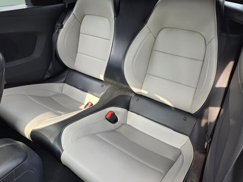 Used 2024 Ford Mustang Premium RWD image 10