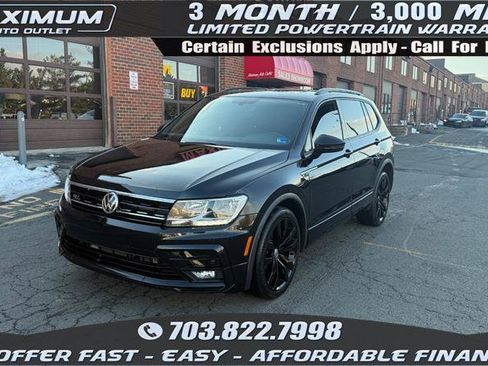 Used 2020 Volkswagen Tiguan SE R-Line image 1