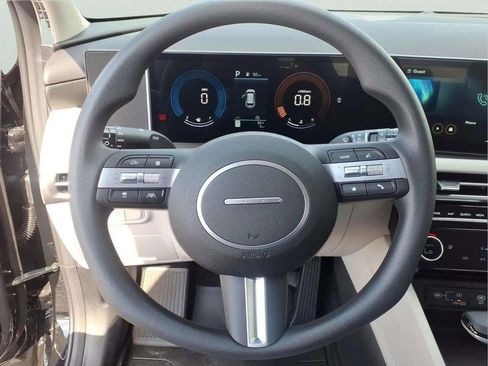 New 2026 Hyundai Tucson SEL FWD image 11