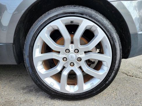 Used 2017 Land Rover Range Rover Sport HSE image 12