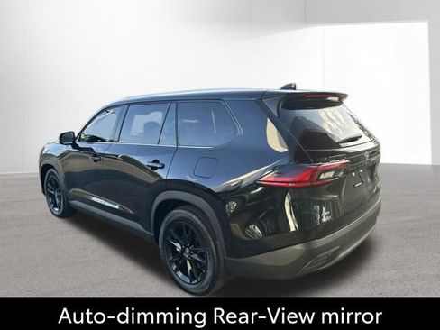 Certified 2026 Toyota Grand Highlander AWD image 19