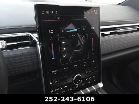 Used 2024 GMC Sierra EV Denali image 27