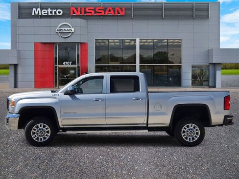 Used 2015 GMC Sierra 2500 SLT AWD/4WD image 3