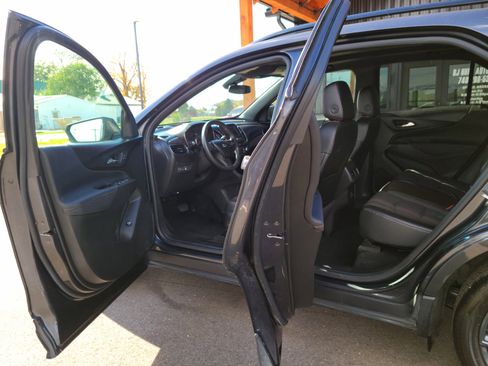 Used 2022 Chevrolet Equinox RS image 7