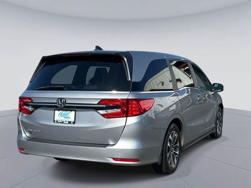Certified 2024 Honda Odyssey EX-L image 4