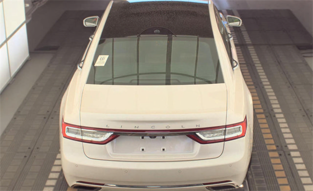 Used 2017 Lincoln Continental Reserve w/ Luxury Package AWD/4WD image 7