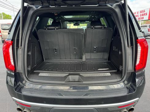 Used 2023 GMC Yukon Denali w/ LPO, Floor Liner Package AWD/4WD image 31
