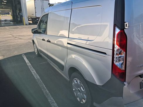 Used 2015 Ford Transit Connect XL FWD image 8