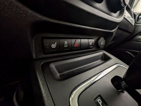 Used 2015 Jeep Compass Sport w/ Power Value Group image 16