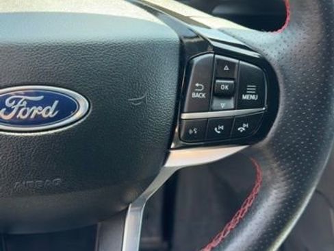 Certified 2023 Ford Explorer ST-Line AWD/4WD image 10