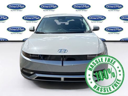 Used 2024 Hyundai Ioniq 5 SE RWD image 2