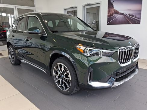Certified 2025 BMW X1 xDrive28i w/ Convenience Package image 1