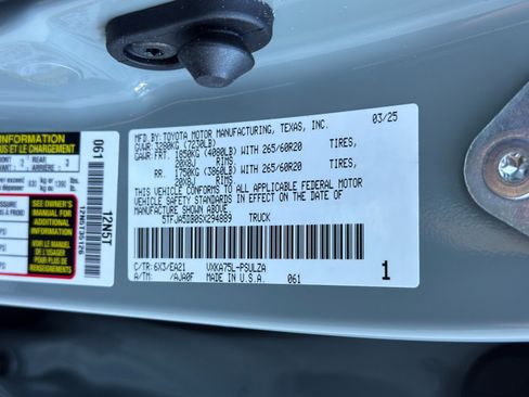 Used 2025 Toyota Tundra Limited image 48