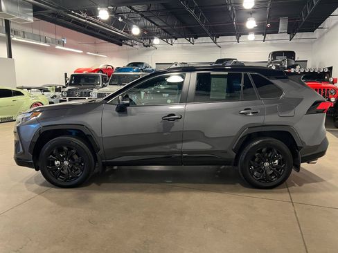 Used 2023 Toyota RAV4 XSE AWD/4WD image 6