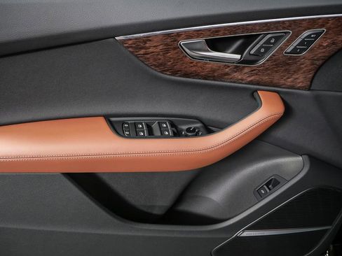 New 2026 Audi Q7 3.0T Premium Plus image 6