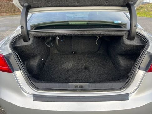 Used 2018 Nissan Maxima 3.5 SL image 14