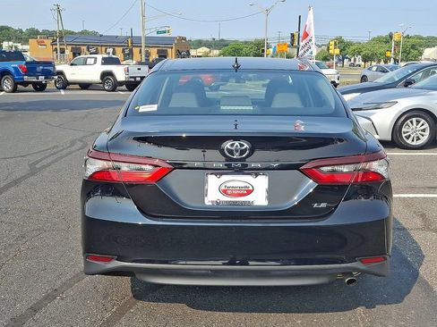 Certified 2022 Toyota Camry LE w/ Carpet Mat Package (TMS) FWD image 5