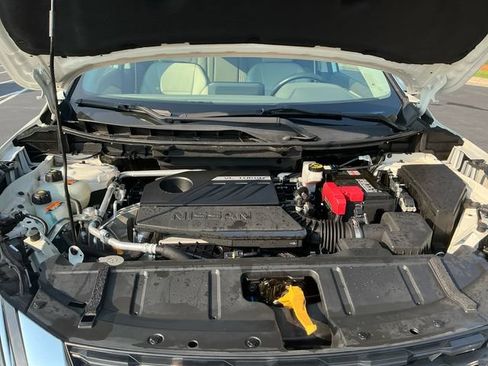 Used 2023 Nissan Rogue SL w/ SL Premium Package AWD/4WD image 17