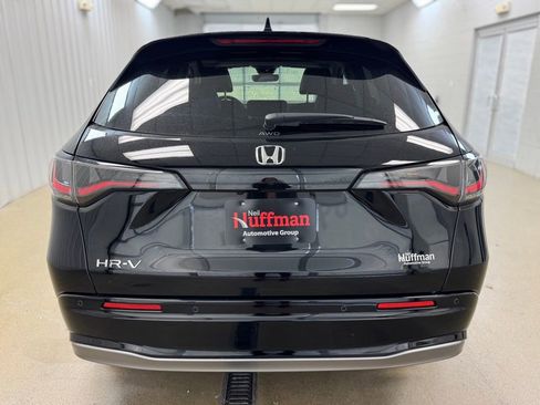 New 2026 Honda HR-V EX-L image 6