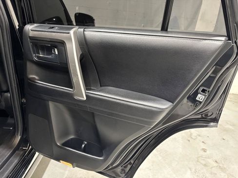 Used 2016 Toyota 4Runner Limited AWD/4WD image 65