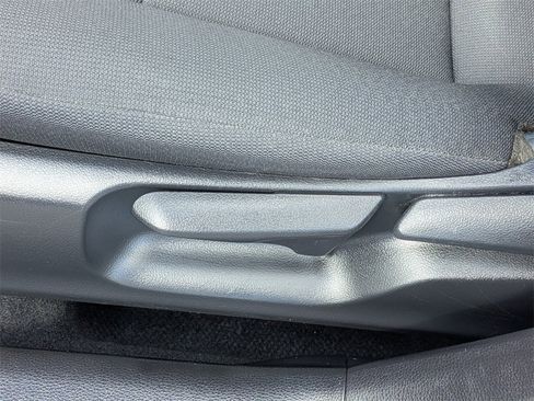 Used 2023 Toyota Corolla LE image 19