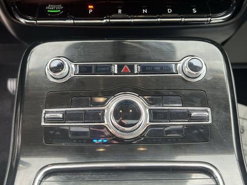 Used 2023 Lincoln Nautilus Reserve w/ Monochromatic Package image 19