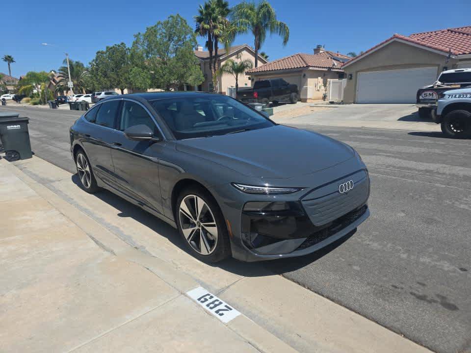 Used 2025 Audi A6 e-tron Premium Plus w/ Premium Plus AWD/4WD image 4