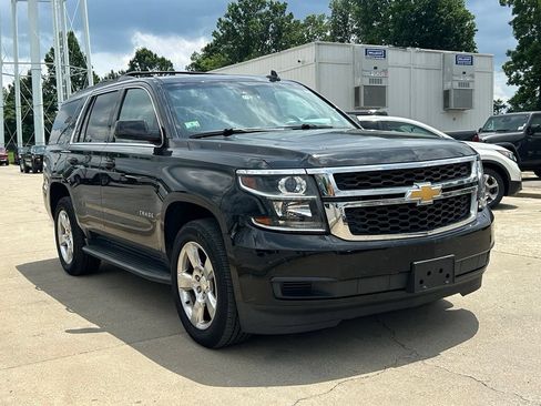 Used 2015 Chevrolet Tahoe LT AWD/4WD image 4