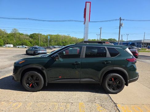 New 2026 Nissan Rogue SV AWD/4WD image 8