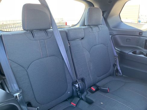 Certified 2025 Honda Pilot Sport image 27