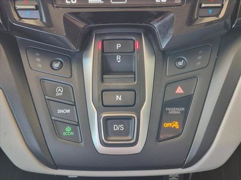 Used 2024 Honda Odyssey EX-L image 12