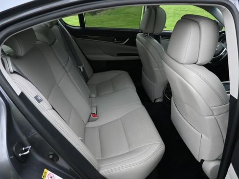 Used 2013 Lexus GS 350 AWD w/ Luxury Pkg w/Cold Weather Pkg image 21