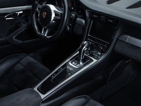 Used 2015 Porsche 911 GT3 RWD image 52