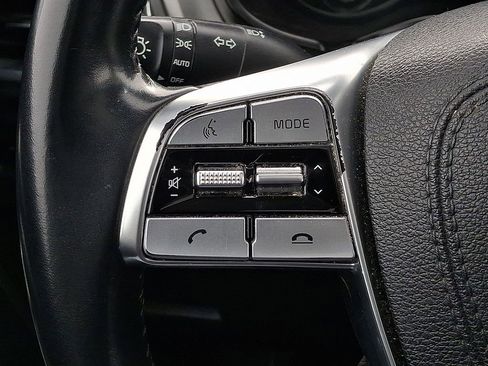 Certified 2022 Kia Telluride S image 15