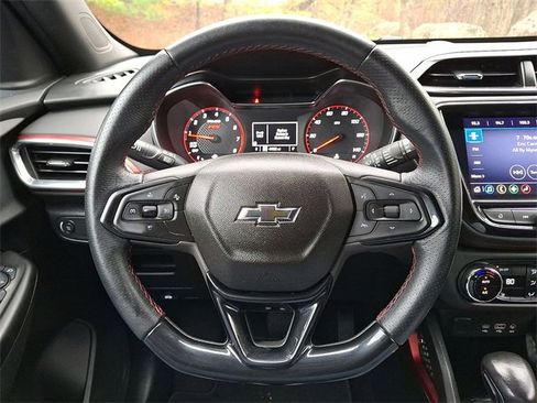 Used 2021 Chevrolet TrailBlazer RS w/ Convenience Package image 17