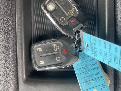 Used 2019 Chevrolet Silverado 1500 RST w/ All-Star Edition image 35