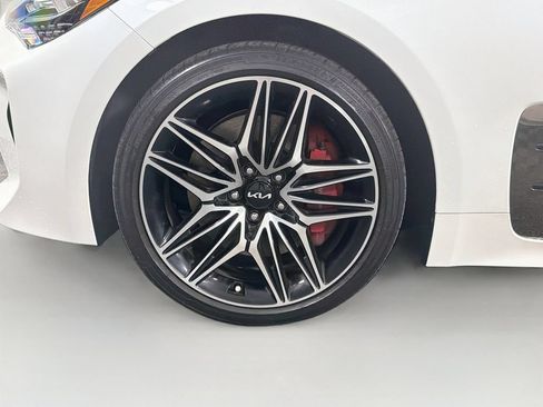 Used 2023 Kia Stinger GT2 AWD/4WD image 31