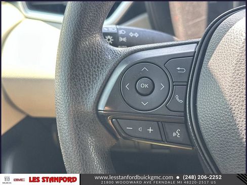 Used 2022 Toyota Corolla LE FWD image 22