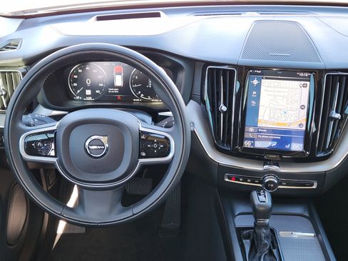 Used 2019 Volvo XC60 T5 Inscription w/ Protection Package Premier image 32