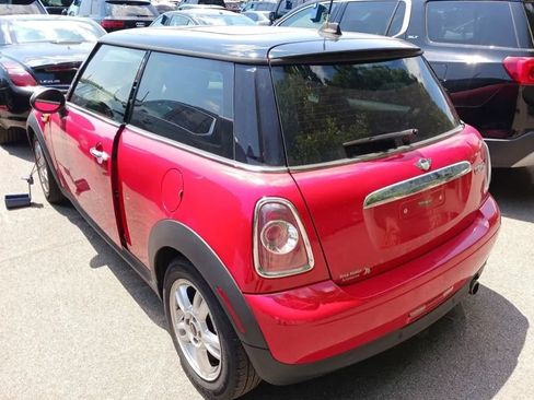 Used 2013 MINI Cooper Hardtop FWD image 2