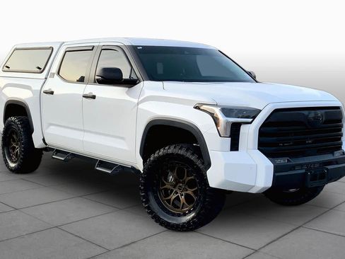 Used 2024 Toyota Tundra SR5 w/ SR5 Convenience Package AWD/4WD image 3