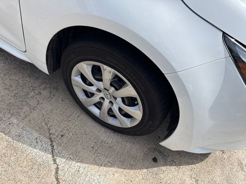 Used 2024 Toyota Corolla LE FWD image 7