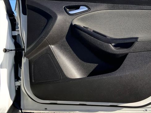 Used 2013 Ford Focus SE image 21
