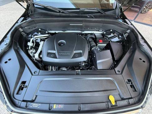 Used 2019 Volvo XC90 T6 Momentum w/ Advanced Package AWD/4WD image 22
